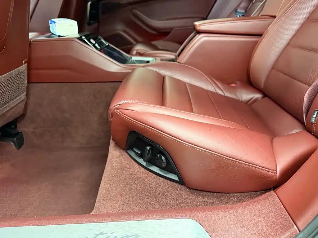 Porsche Panamera — миниатюра 12