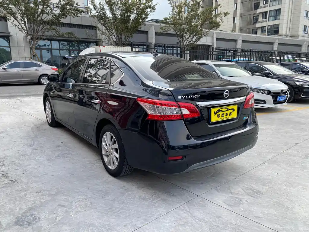 Nissan Sylphy — миниатюра 4