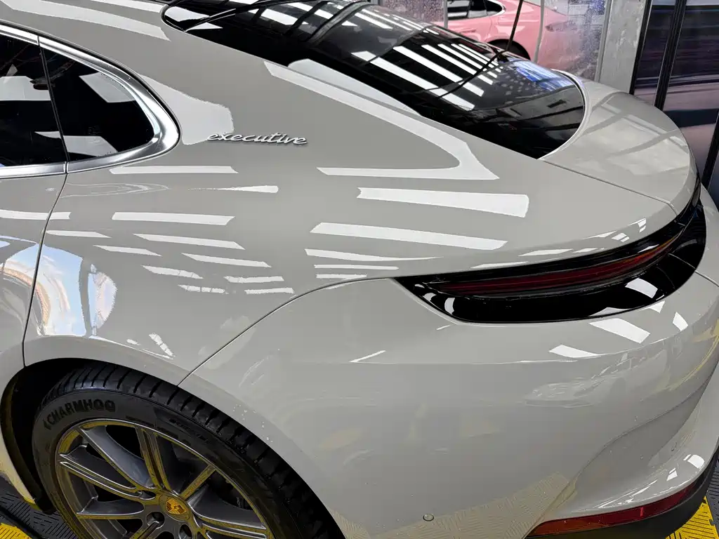 Porsche Panamera — миниатюра 13
