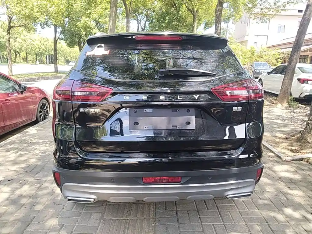 Geely Boyue — миниатюра 6