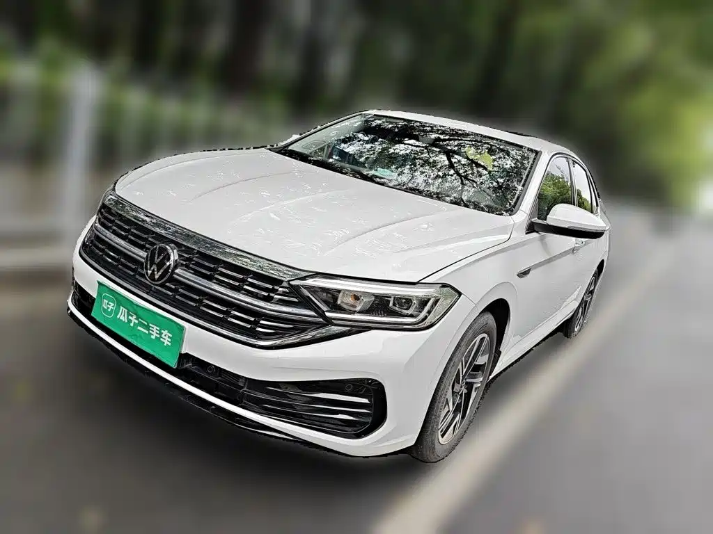 速腾 2023款 300TSI DSG超越版 2024
