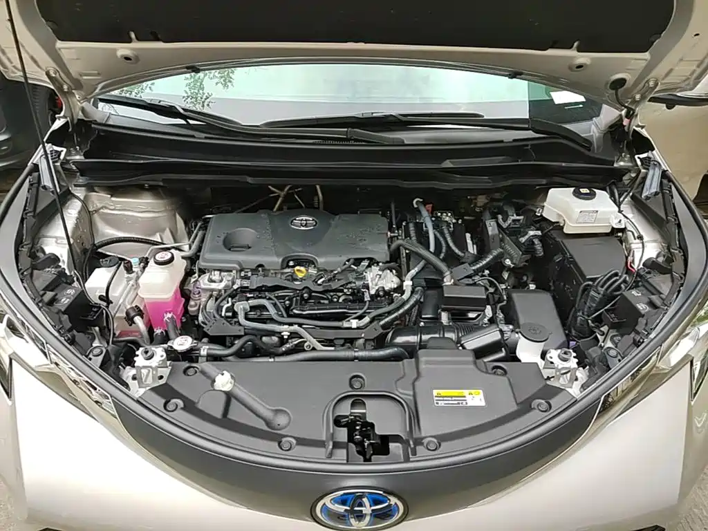 Toyota Sienna — миниатюра 20