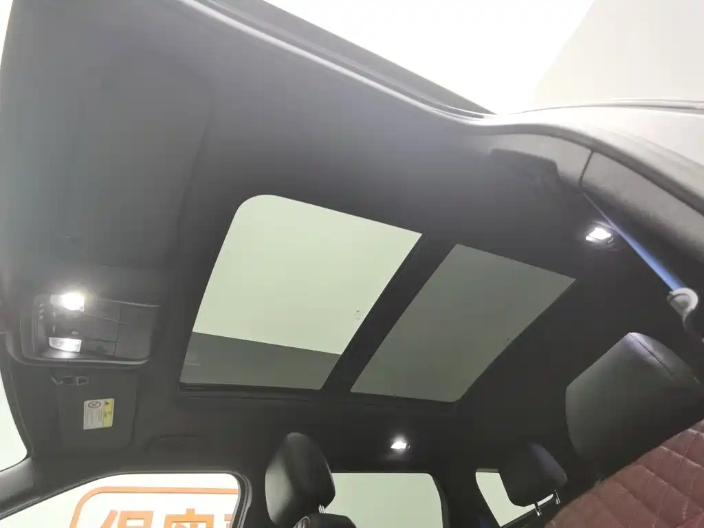 Chevrolet Blazer — миниатюра 14
