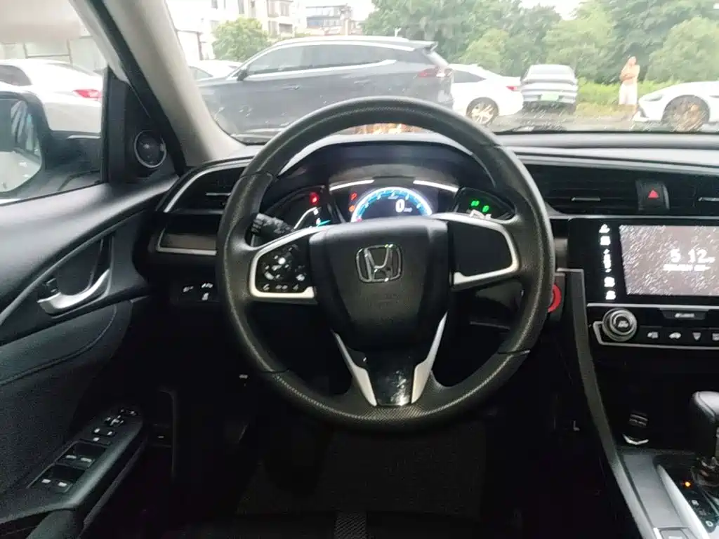 Honda Civic — миниатюра 11