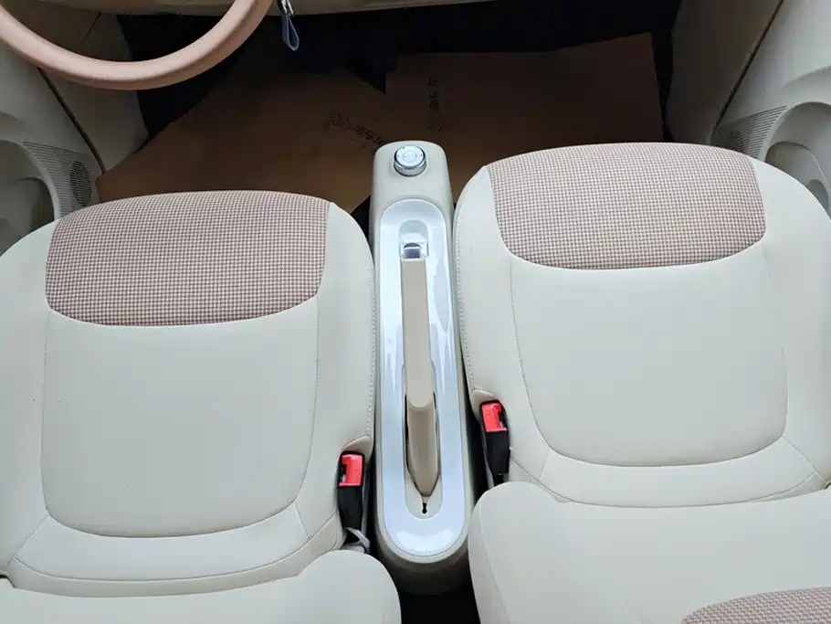 Wuling MINIEV — миниатюра 16