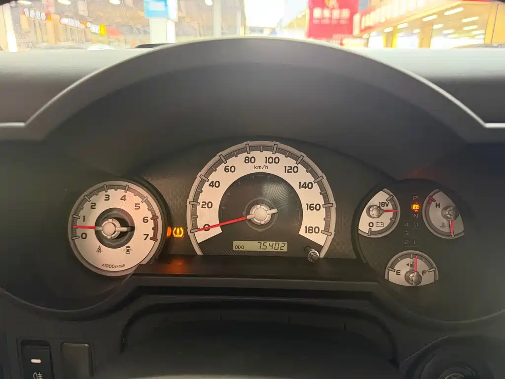 Toyota FJ Cruiser — миниатюра 15