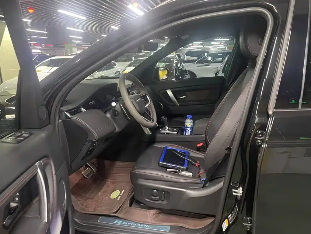 Land Rover Discovery Sport — миниатюра 7