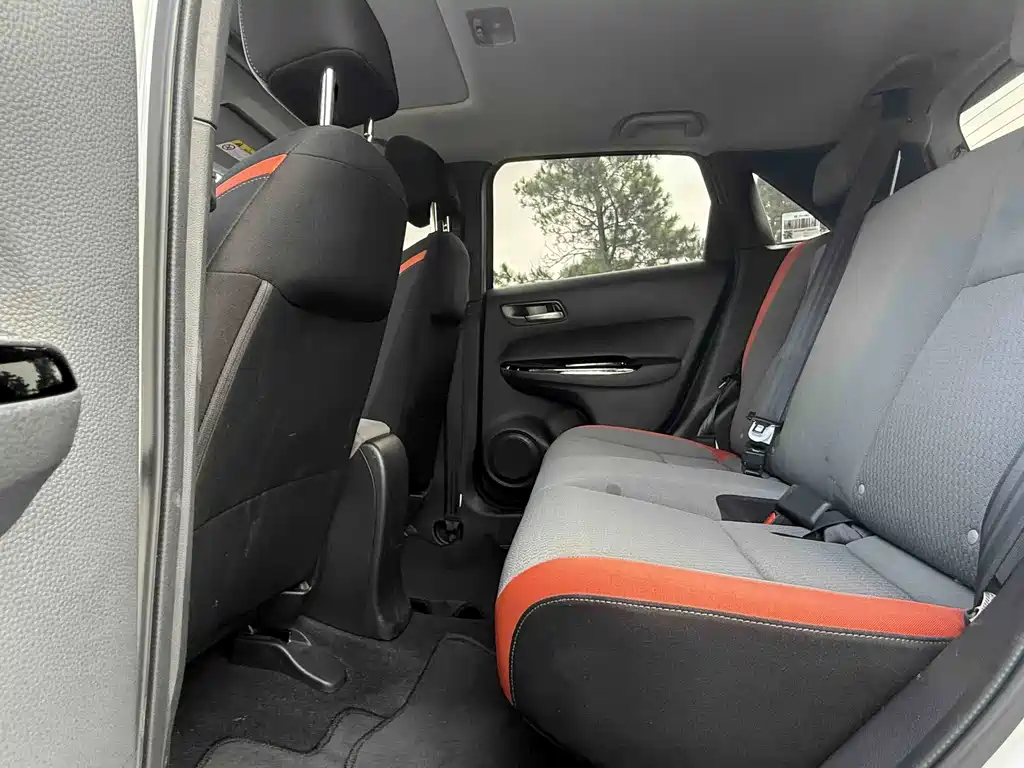 Honda Life — миниатюра 6