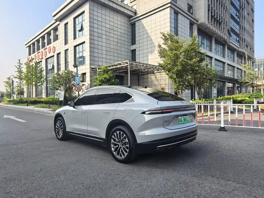 NIO EC6 — миниатюра 5