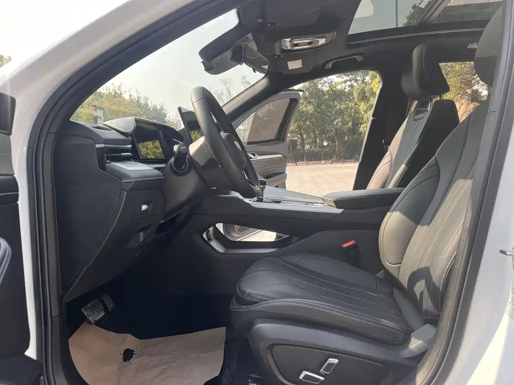 GEELY AUTOMOBILE XINGRUI