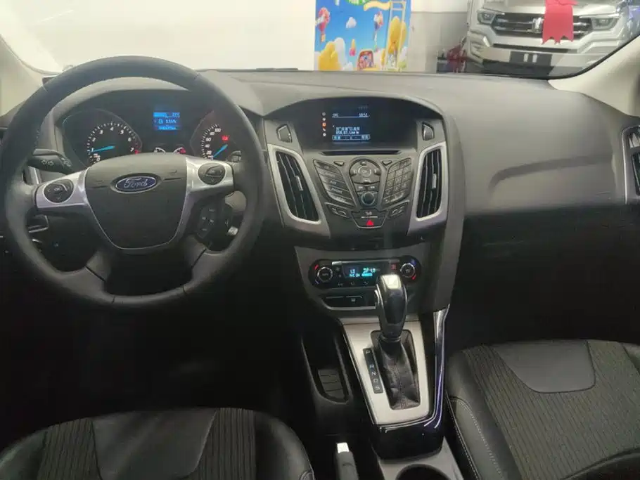 Ford Focus — миниатюра 12