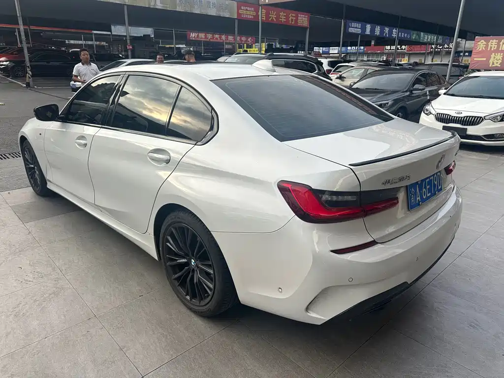BMW 3 Series — миниатюра 7