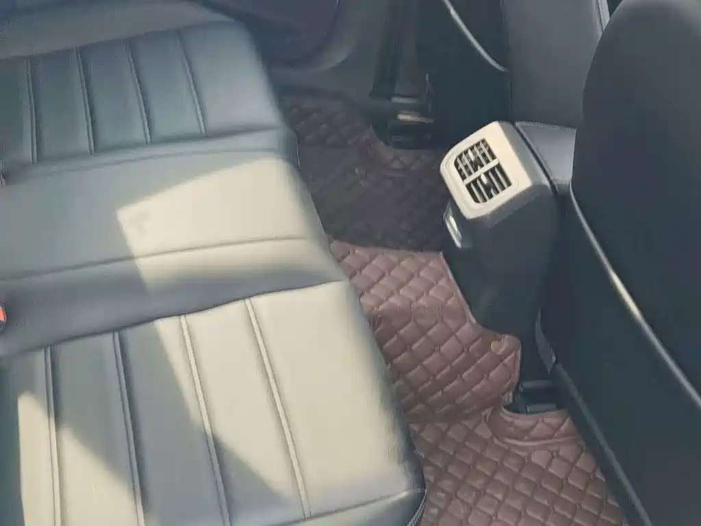 Volkswagen Lavida — миниатюра 8