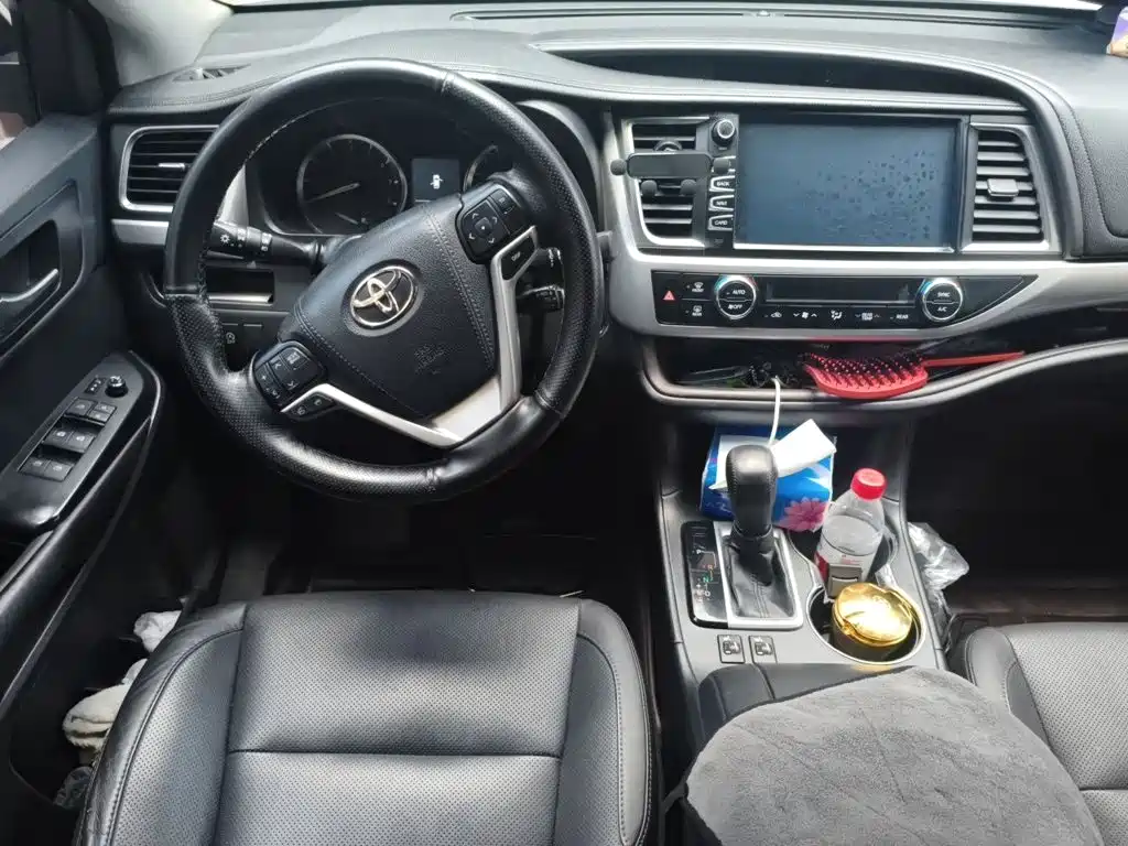 Toyota Highlander — миниатюра 11