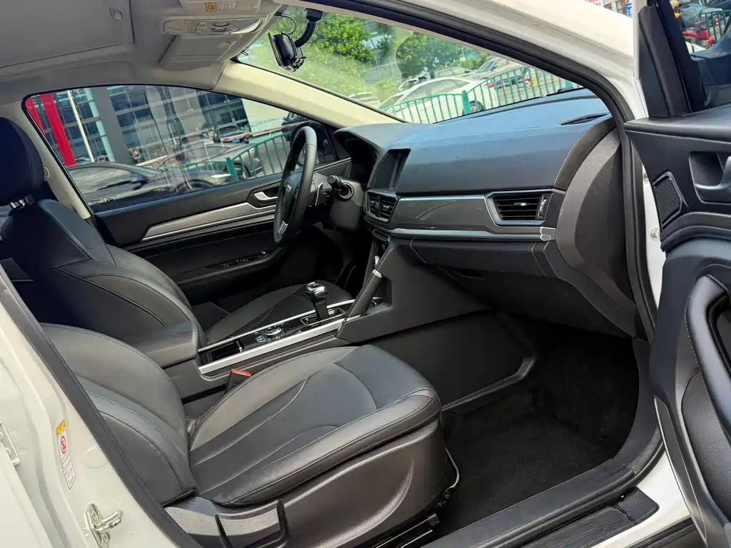 Haval H6 — миниатюра 10
