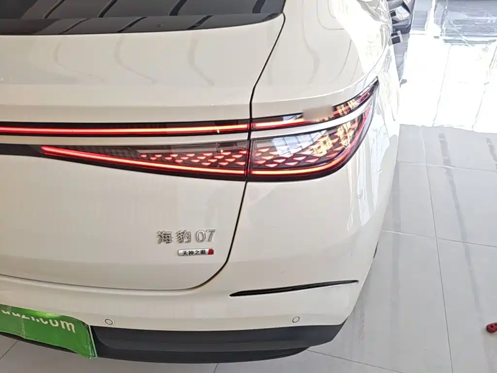 BYD Seal 07 DM-i — миниатюра 8