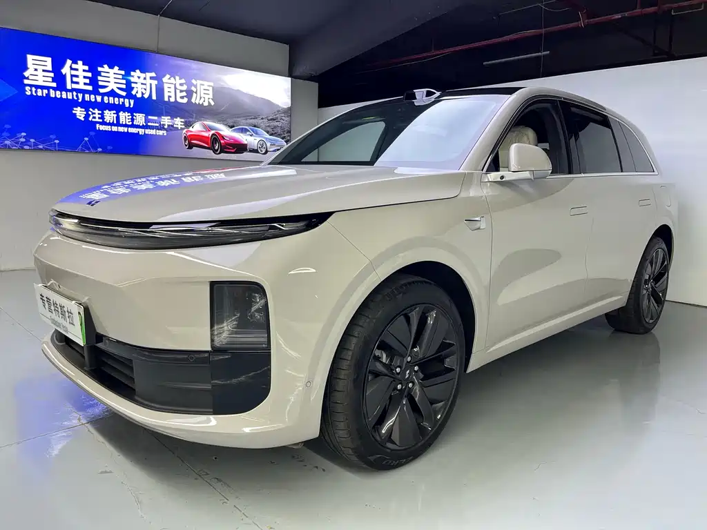 Li Auto IDEAL L6