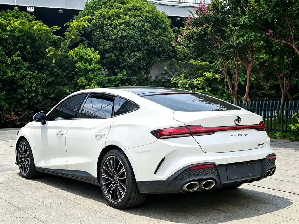 MG 7 2023 1.5T DCT