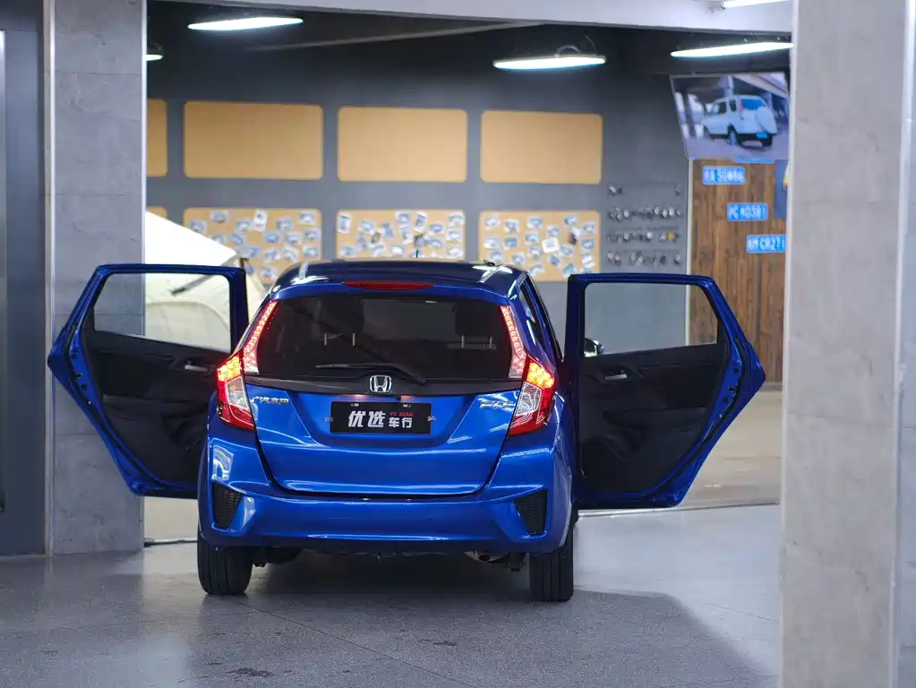 Honda Fit — миниатюра 2