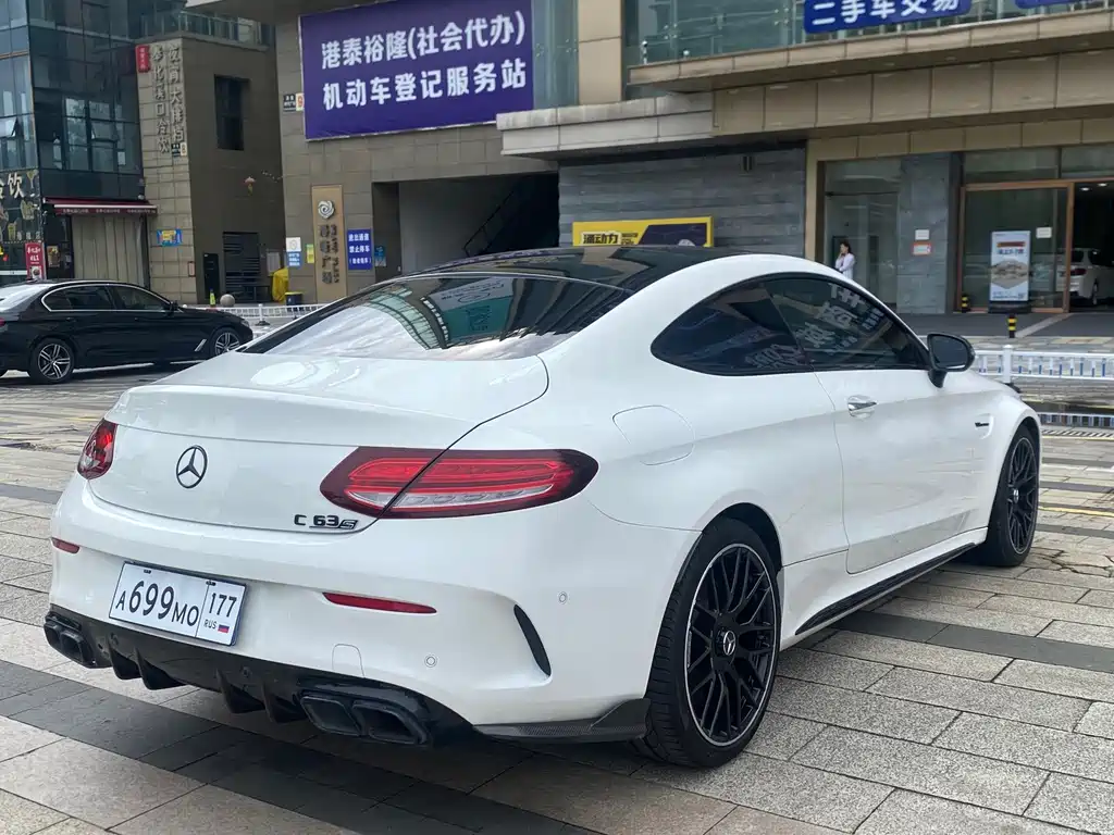 Mercedes-Benz C-Class AMG — миниатюра 12