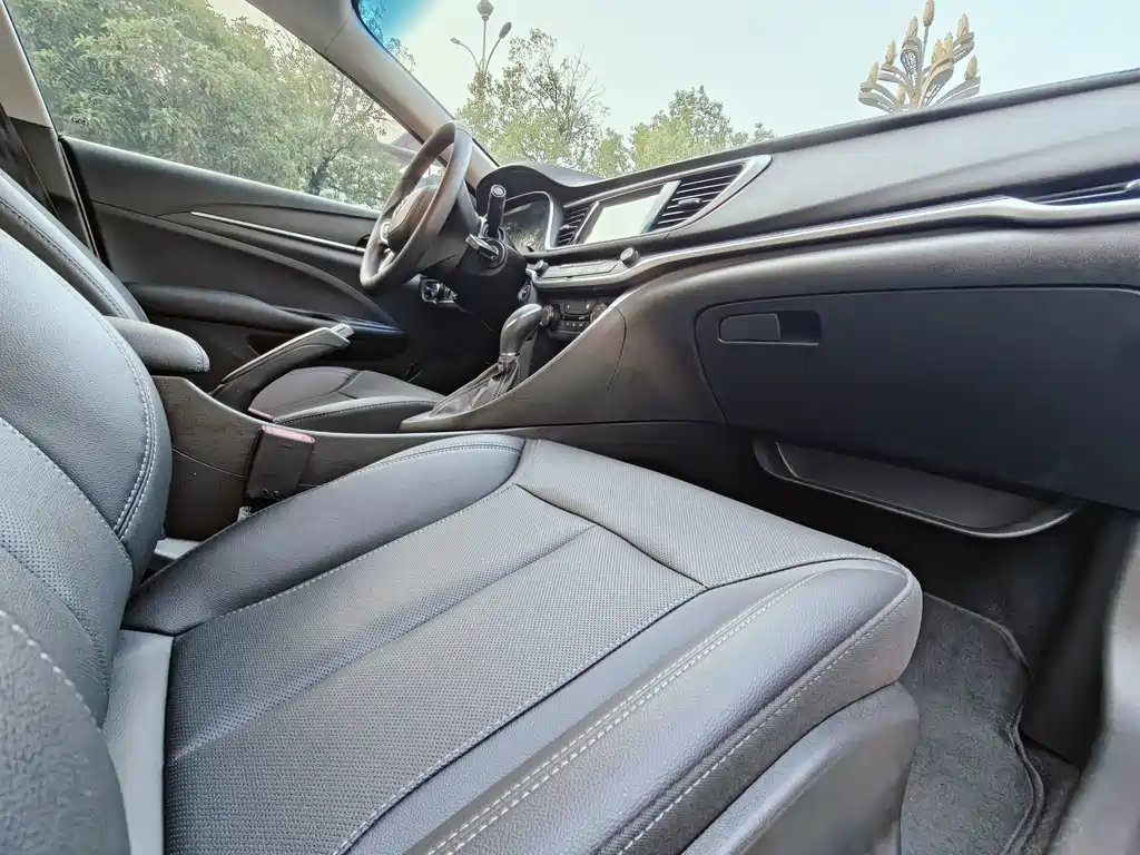 Buick Excelle — миниатюра 14