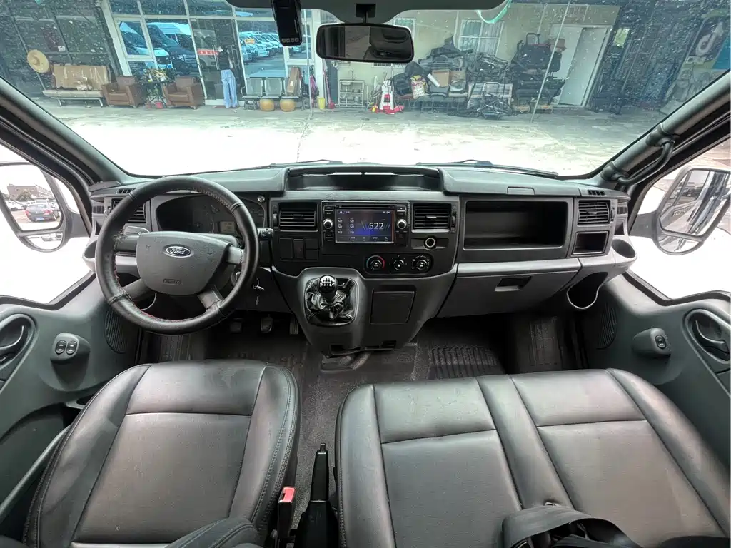 Ford Transit Custom — миниатюра 8