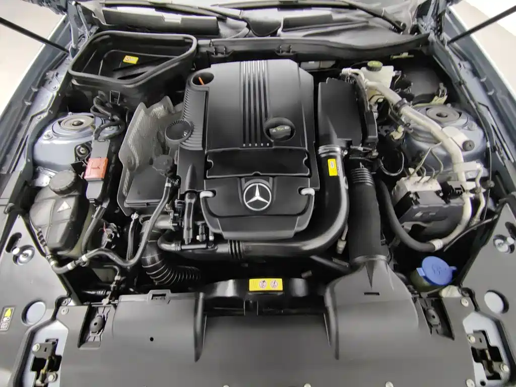 Mercedes-Benz SLK-Class — миниатюра 6