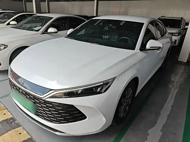 2025 BYD Qin
