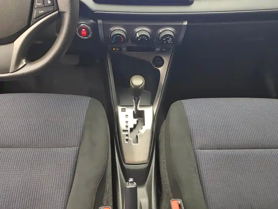 Toyota Yaris L — миниатюра 16