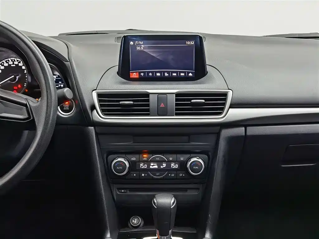 Mazda Mazda3 — фотографии объявления, Фото 12