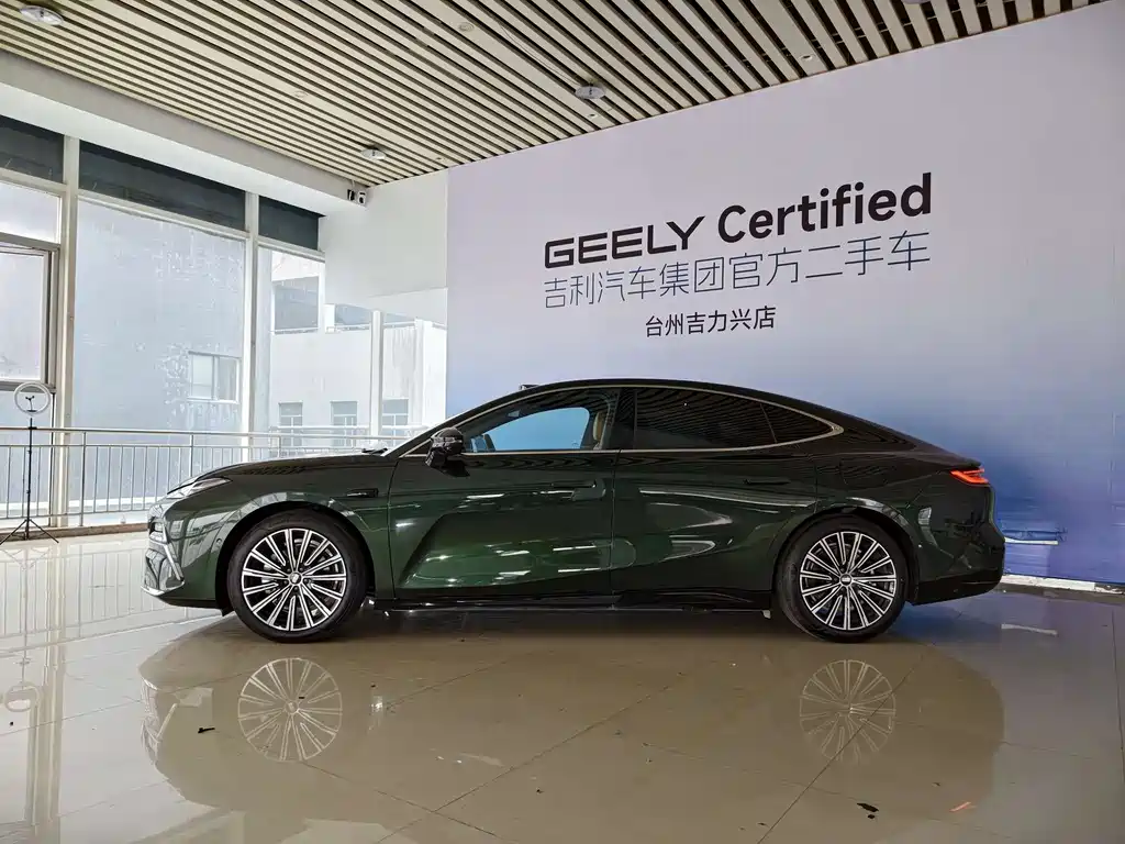 Geely Galaxy Xingyao 8 130km EM-P Star Ship Edition, фото 3