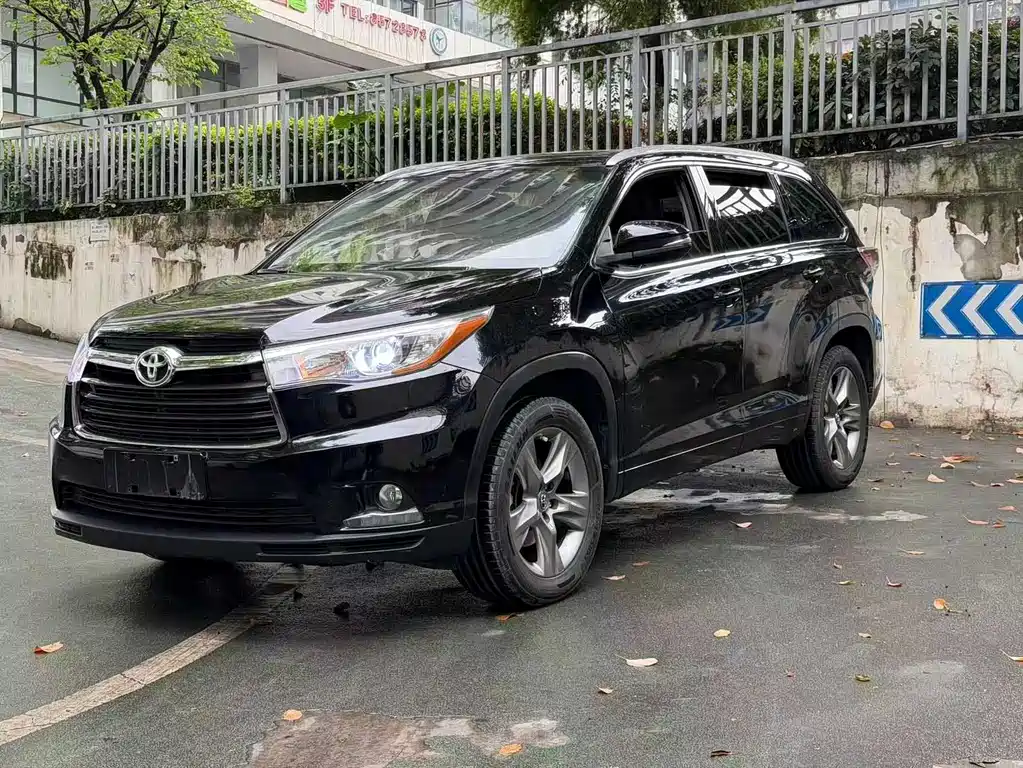 Toyota Highlander 2016
