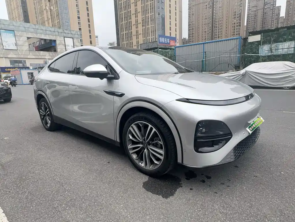 XPeng G6 — миниатюра 2