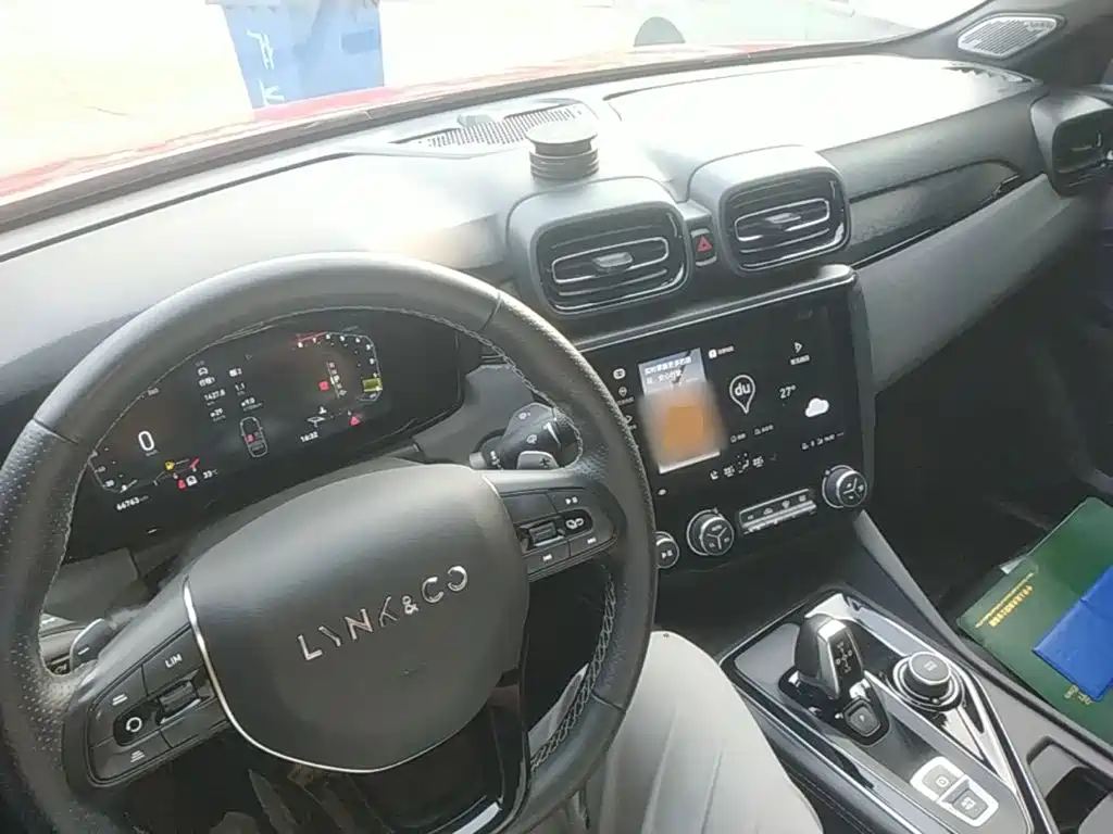 Lynk & Co 03 — миниатюра 10