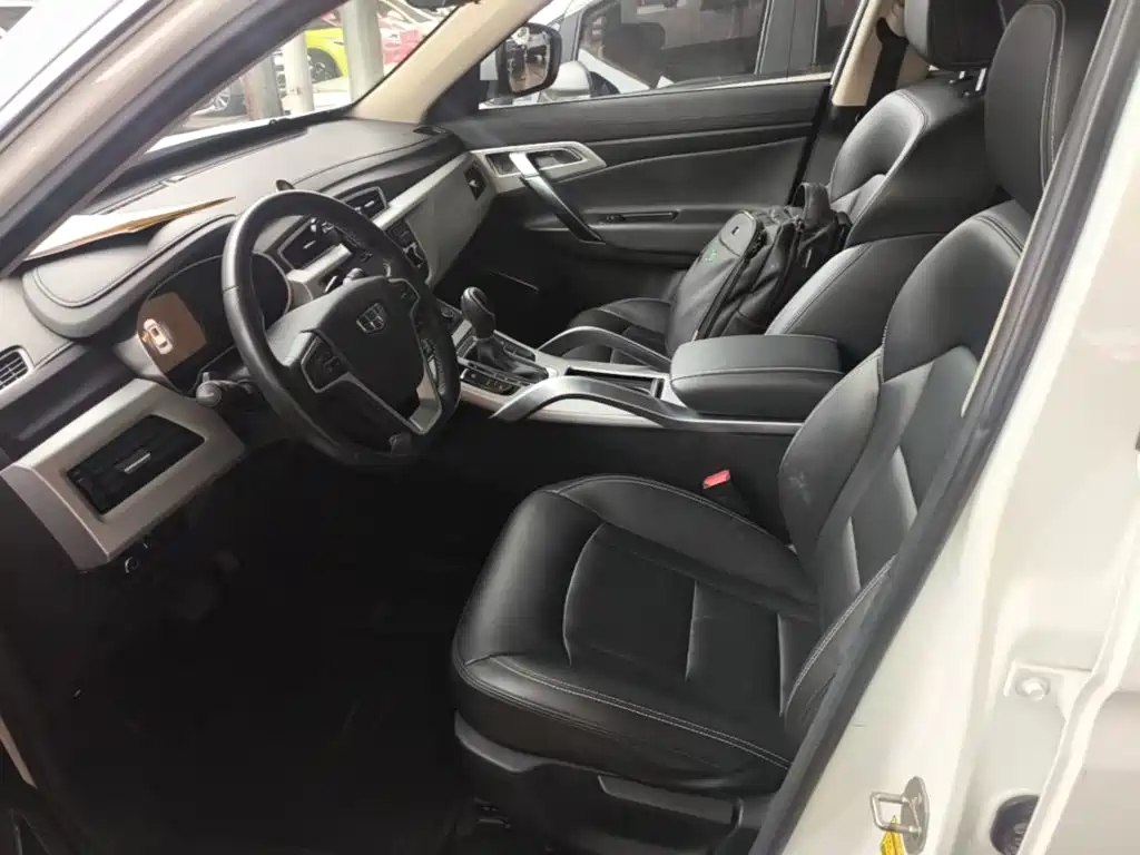 Geely Boyue — миниатюра 15