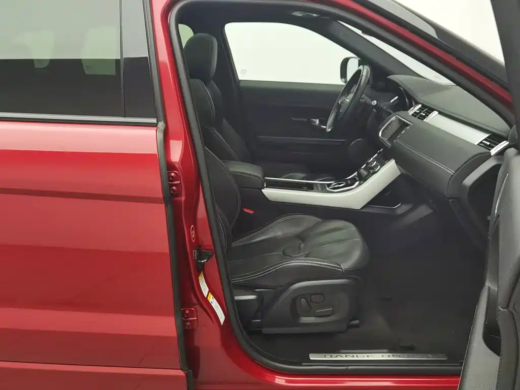 Land Rover Evoque (Import) — миниатюра 23