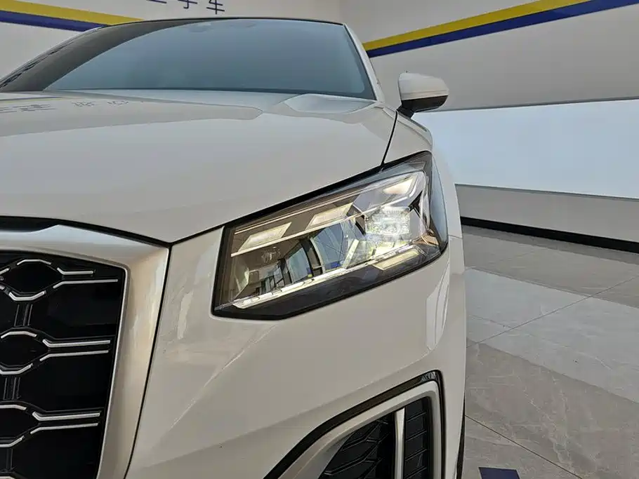 Audi Q2L — миниатюра 5