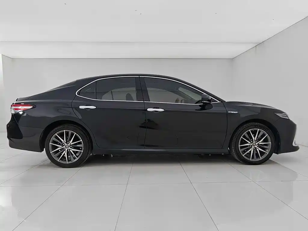 Toyota Camry Hybrid 2.5HG Luxury Edition, фото 8
