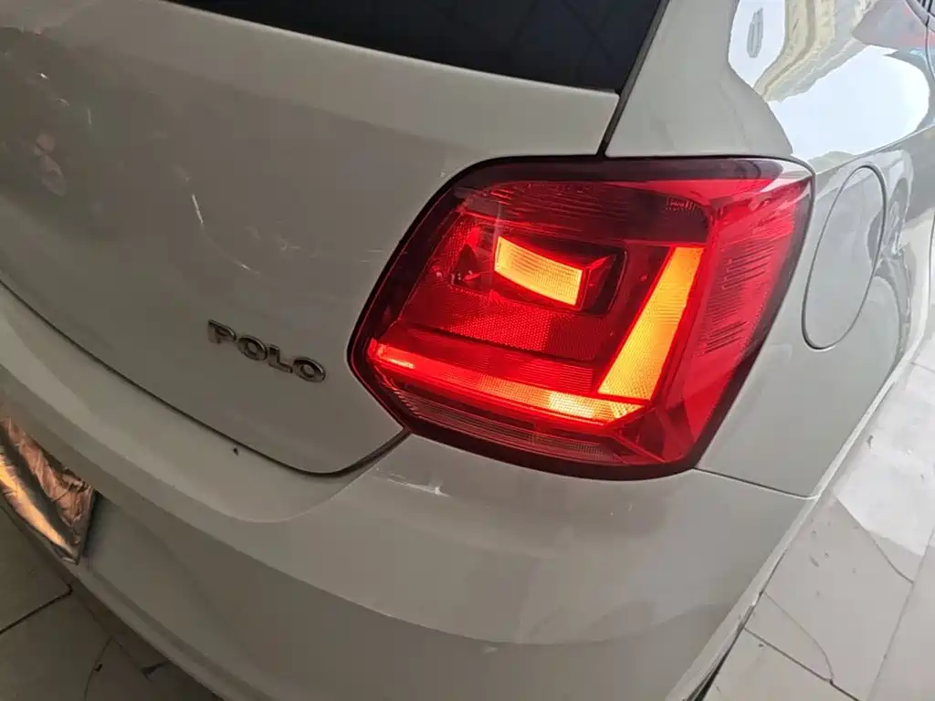 Volkswagen Polo — миниатюра 8