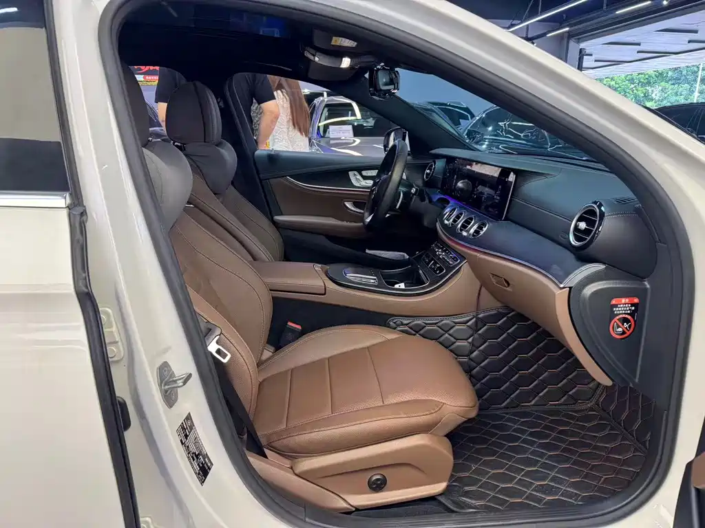 Mercedes-Benz E-Class New Energy — миниатюра 6