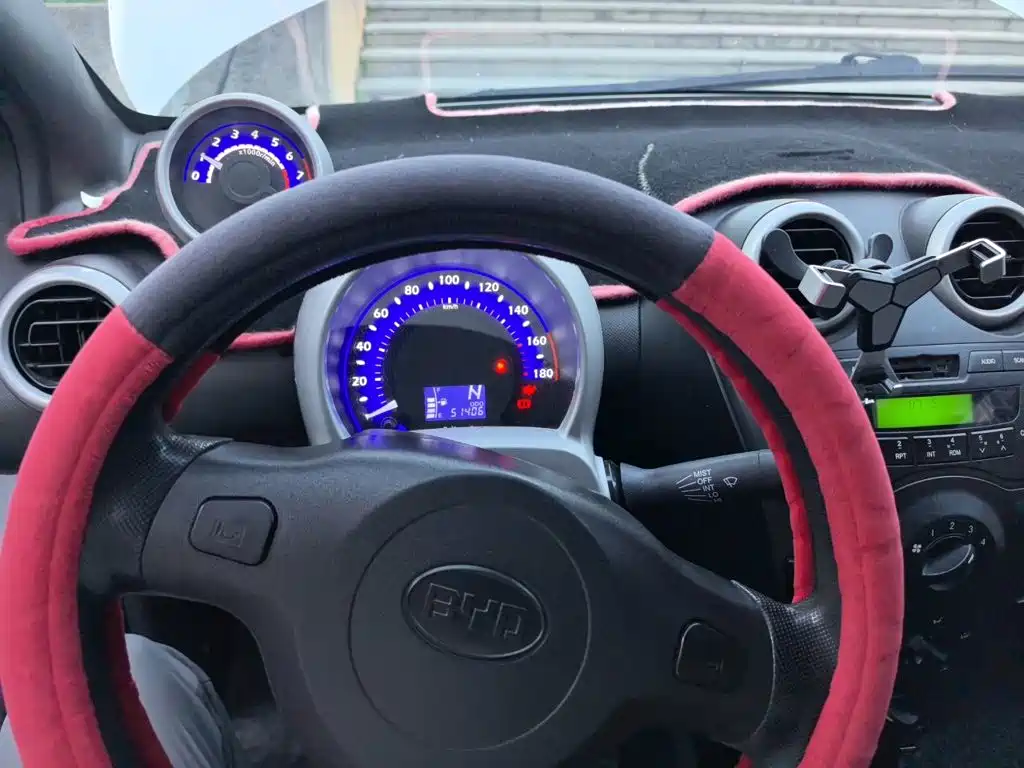 BYD F0 — миниатюра 4