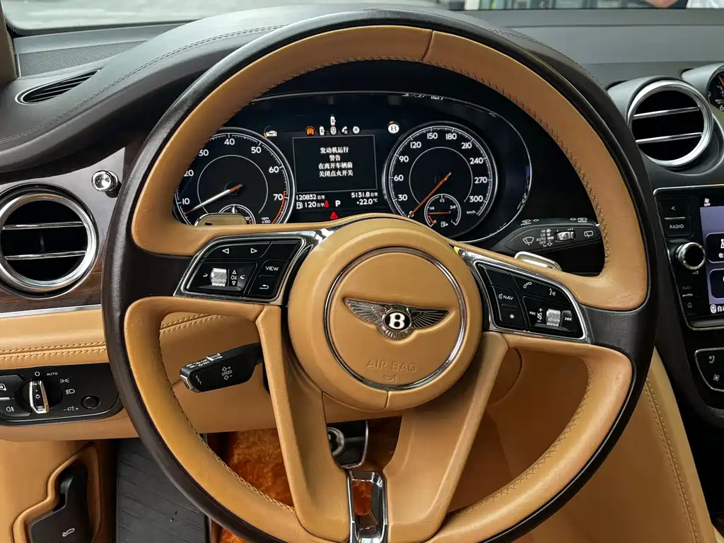 Bentley Bentayga 2018 4.0T V8