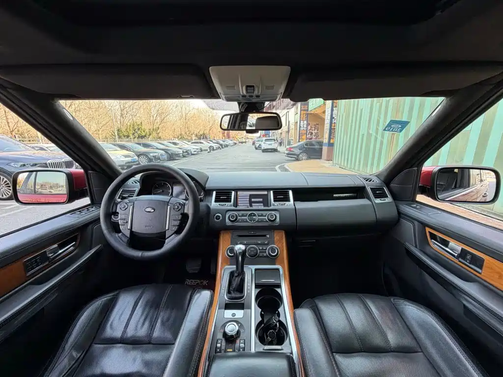 Land Rover Sport — миниатюра 4