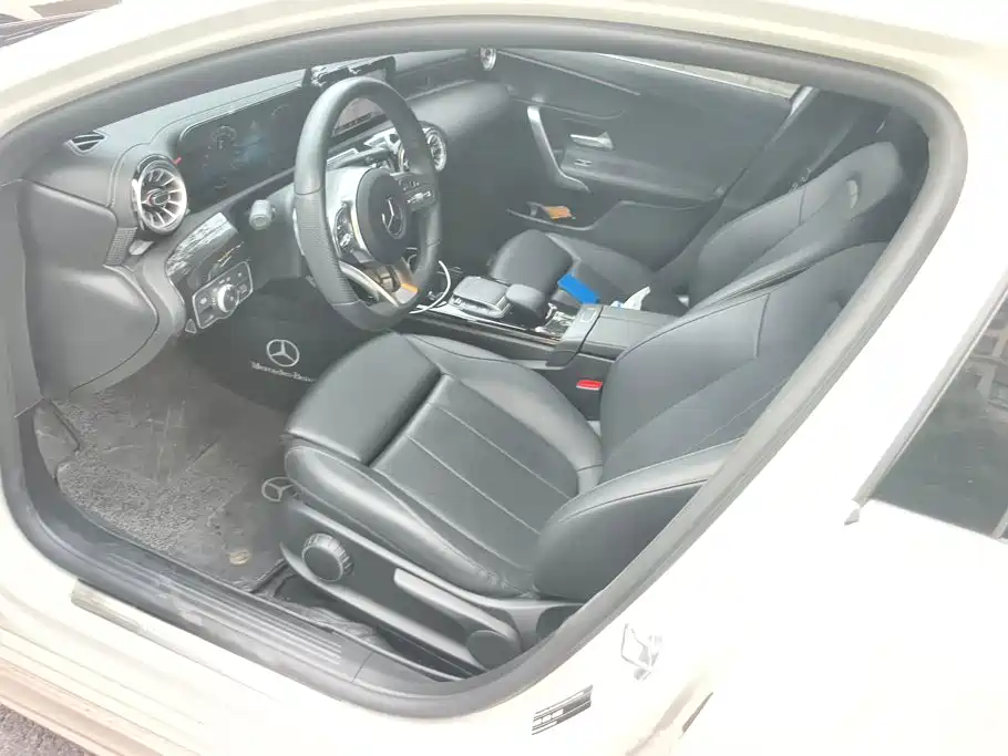 Mercedes-Benz A-Class — миниатюра 8