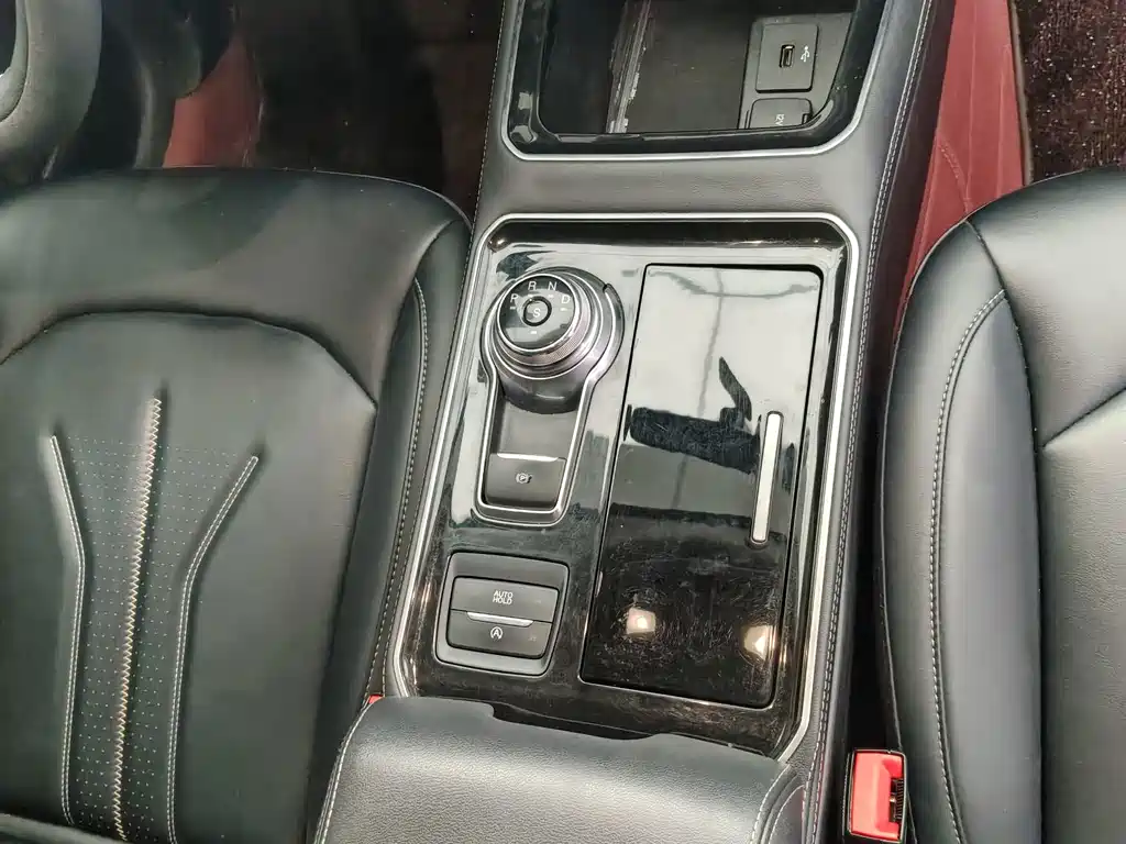 Ford Edge — миниатюра 12