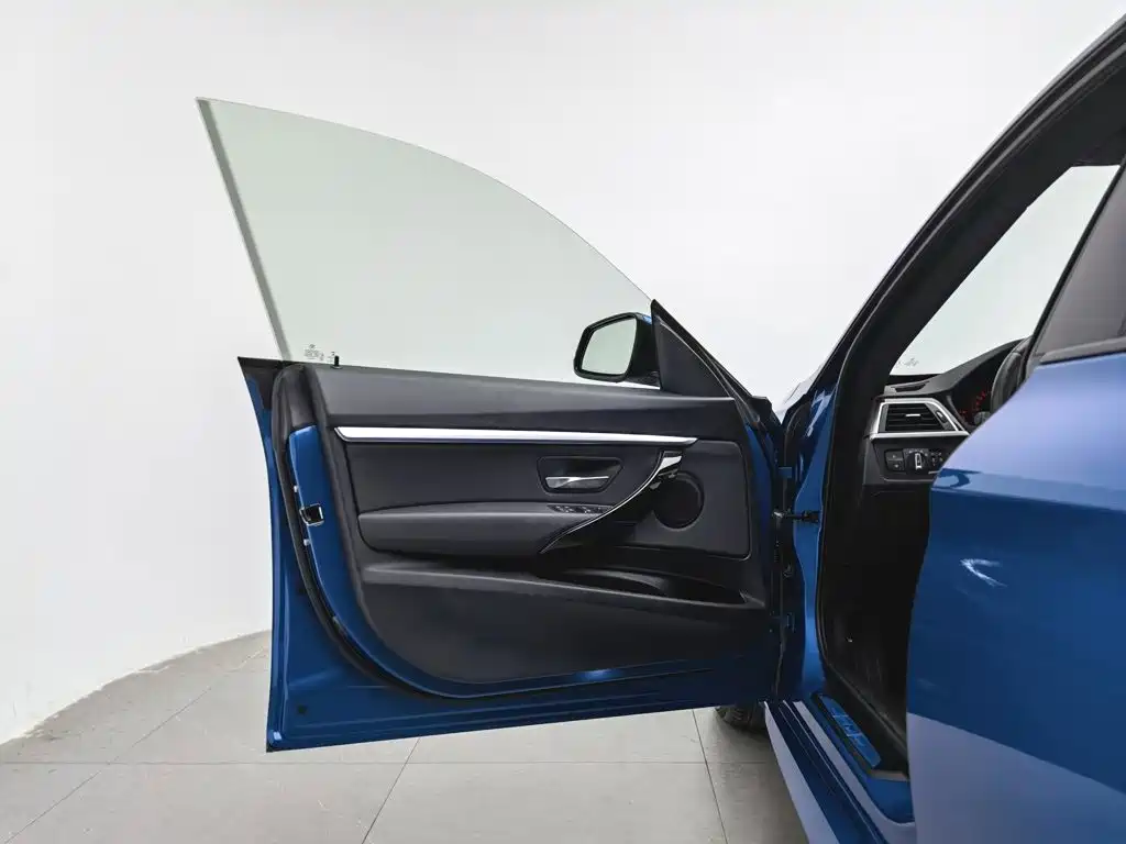 BMW 3 Series GT — миниатюра 8