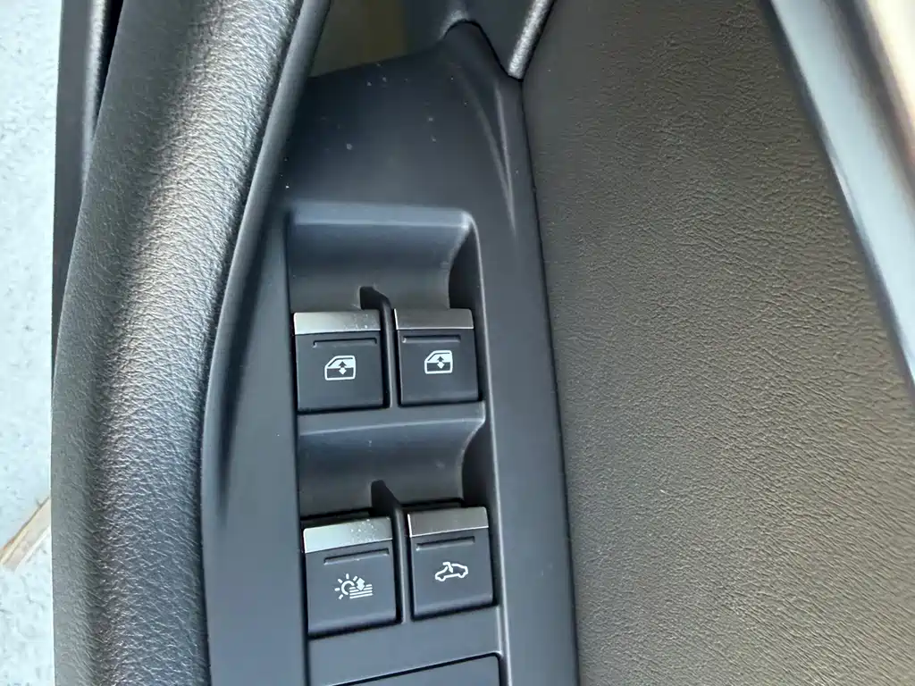 Audi A6L — миниатюра 16