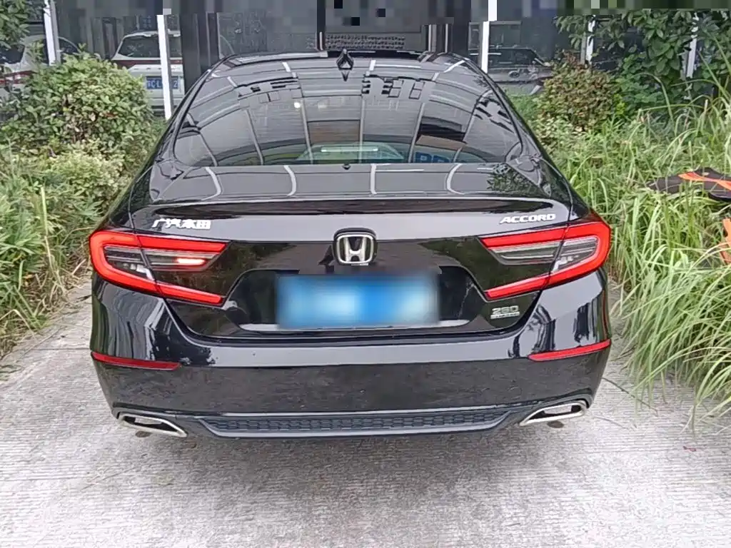 Honda Accord — миниатюра 6