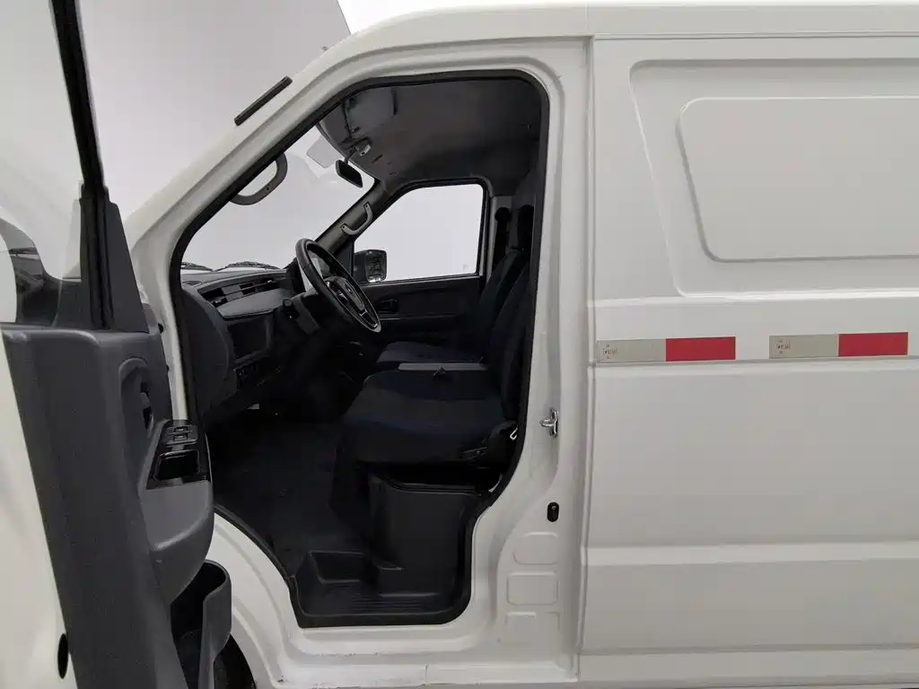Dongfeng EM27 — миниатюра 10
