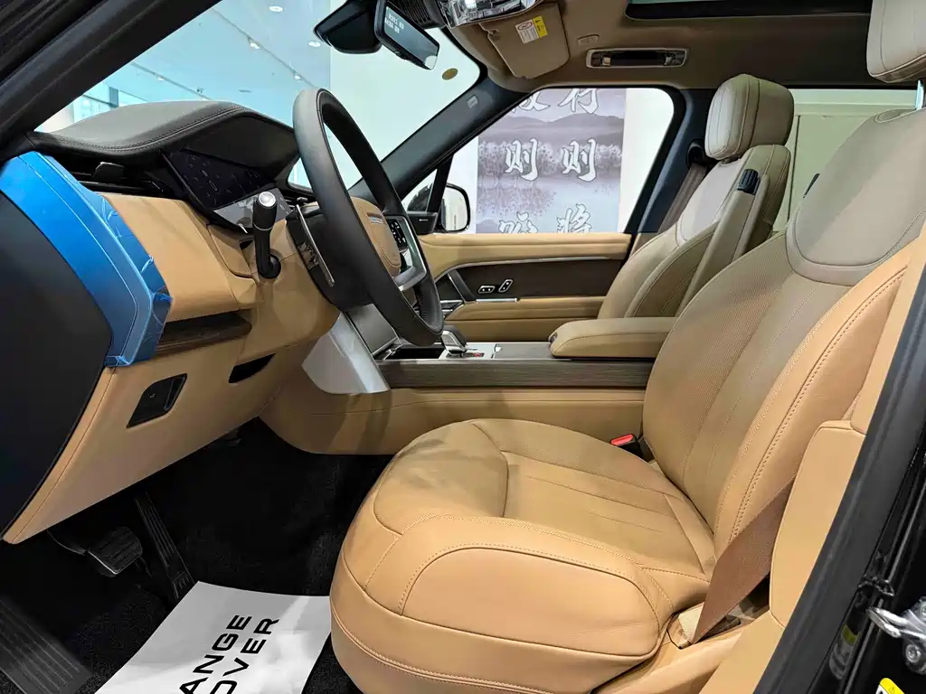 Land Rover Range Rover — миниатюра 6